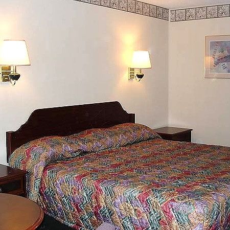 College Inn Spartanburg Kamer foto