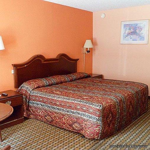 College Inn Spartanburg Kamer foto